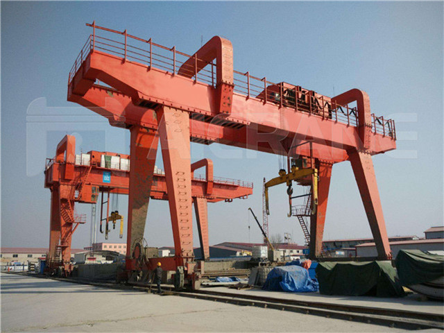 Double-girder gantry loading capacity of 30 tons for sale
