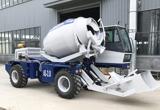 Self Loading Concrete Mixer Manufacturer