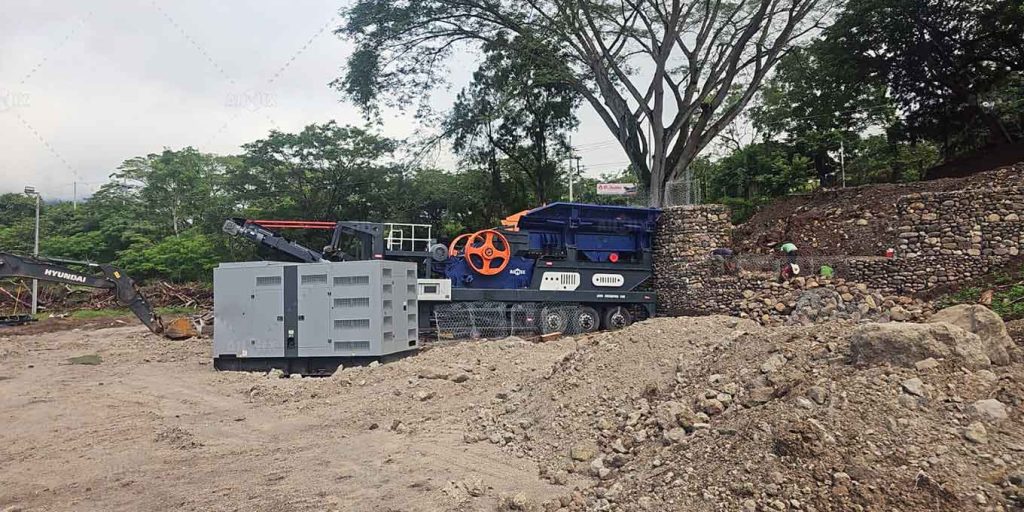 mobile crushing plant